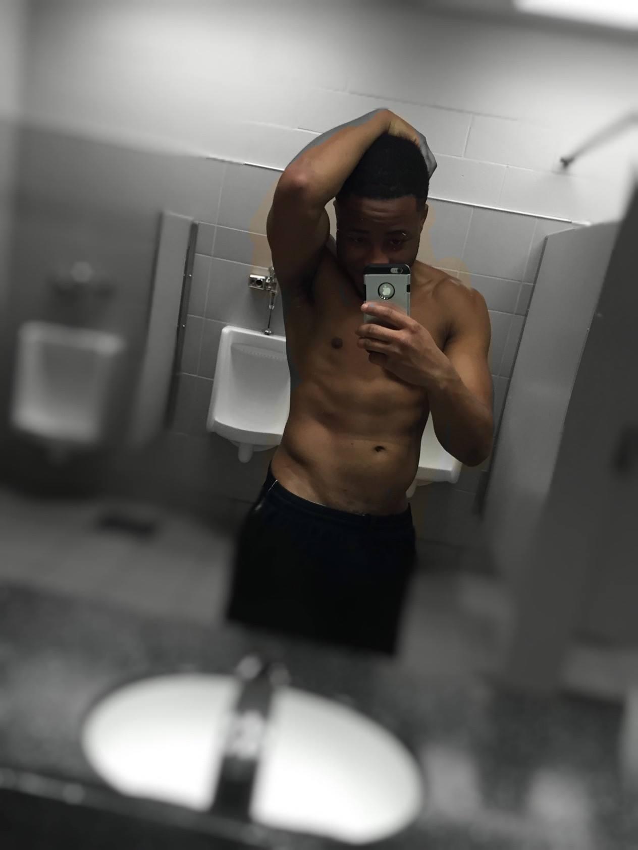 mr.worldwid3 - Onlyfans Leaked Images 2
