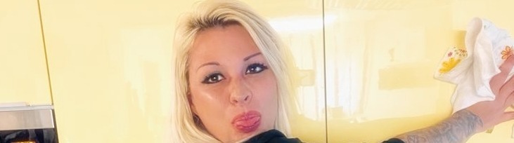 mrs.housemother - Onlyfans Leaked Images 2