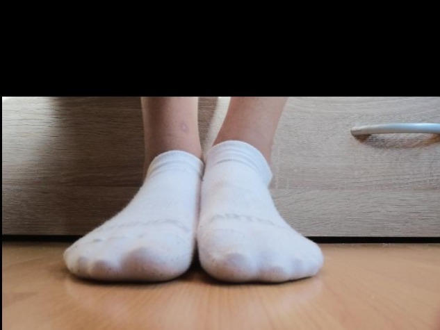 sneakersockensale - Onlyfans Leaked Images 2
