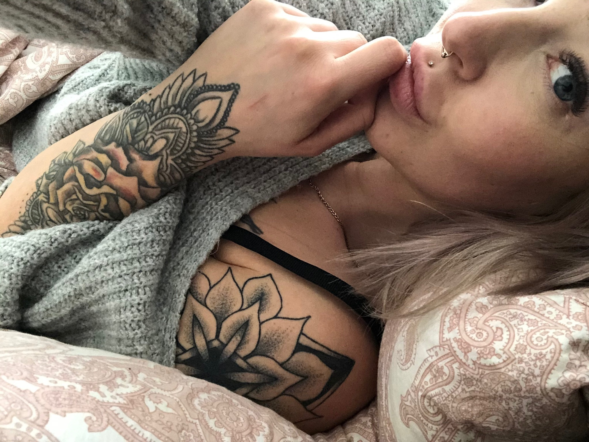 sophiefoxdevilswild - Onlyfans Leaked Images 2